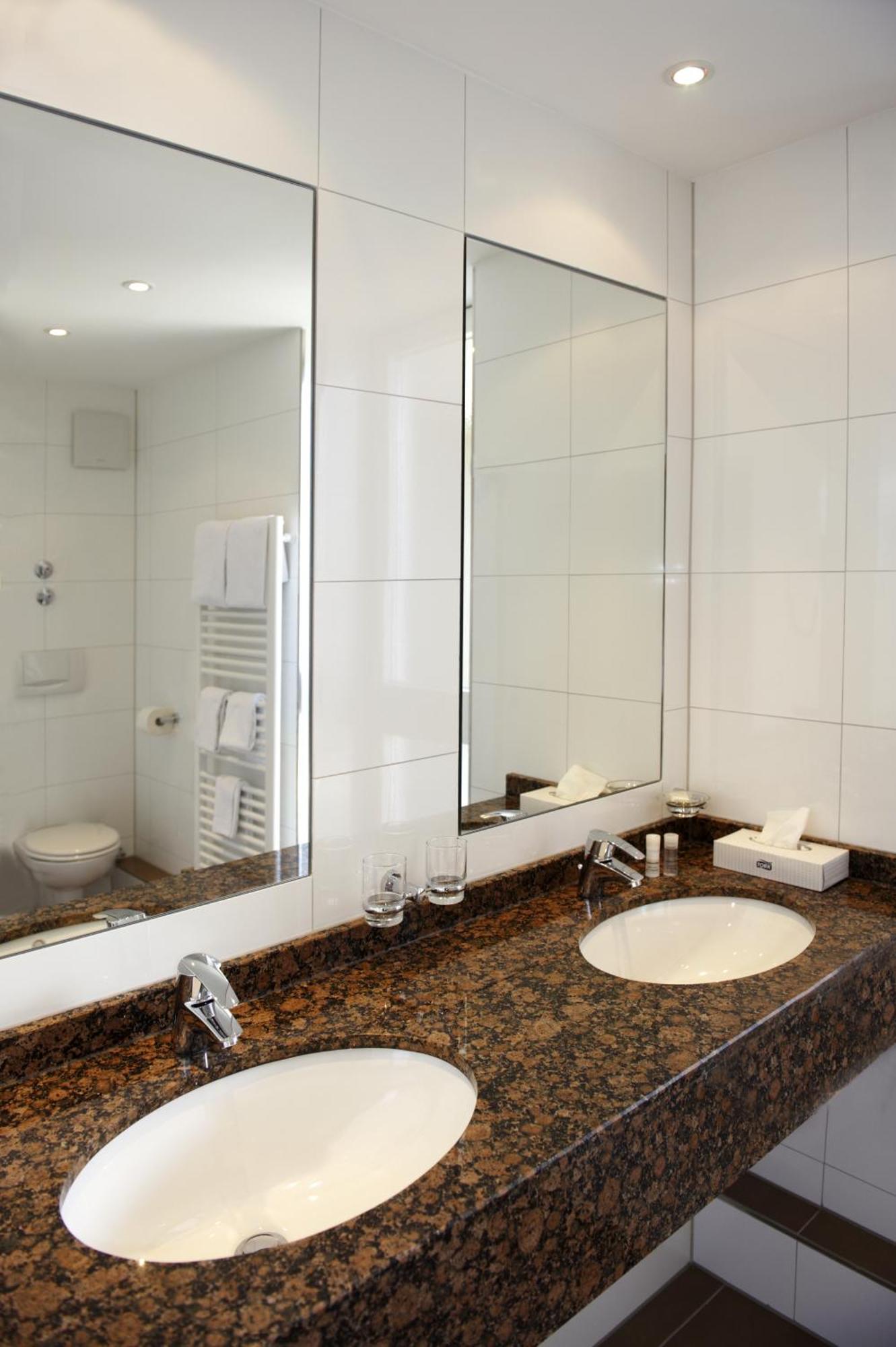 Stern Hotel Soller Ismaning Exterior foto